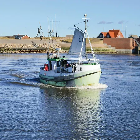 Dom wakacyjny Three-bedroom Holiday In Ulfborg *
