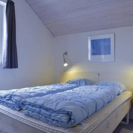 Dom wakacyjny Three-bedroom Holiday In Ulfborg *