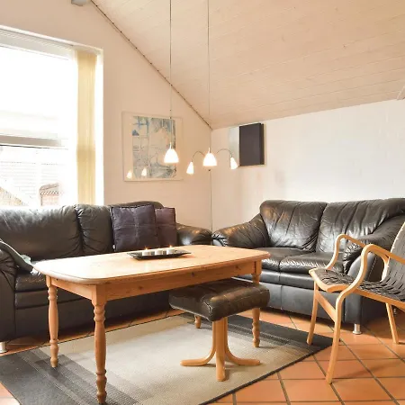 Three-bedroom Holiday In Ulfborg * Fjand Gårde